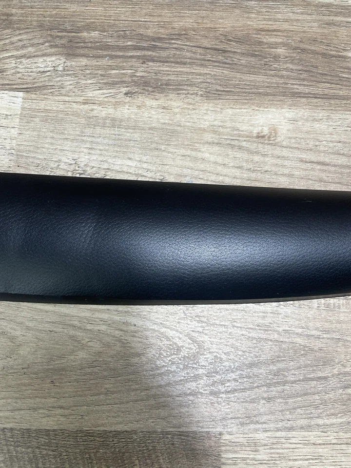 Reposamuñecas Gel 3M con Protección Antimicrobiana Negro 2.75"x18" x0.75" WR309LE Foto 4 de 4