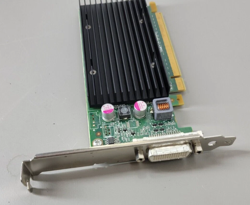 5PCS Nvidia Quadro NVS 300 512MB GDDR3 PCI Express x16 Desktop Video Card Full - Image 2 of 3