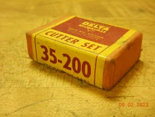 NEW OLD STOCK DELTA MILWAUKEE 35-200 MOLDING KNIVES KNIFE SET IN BOX