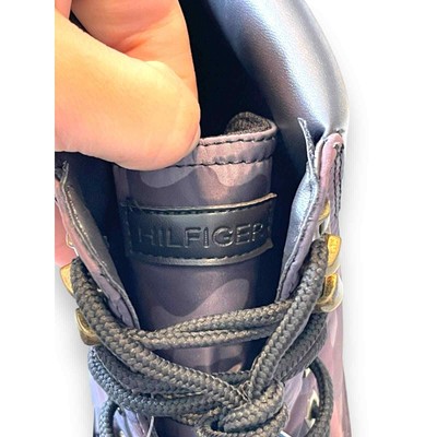 Tommy Hilfiger Camo Memory Foam Insole Lace Up Ankle Boot  display picture 2