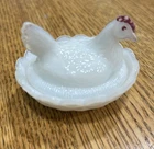 Vtg Westmoreland White Milk Glass Mini Hen On Nest Salt Cellar Dip