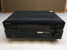 Pioneer VSX-516 A-V Reciever 7.1 Channel with AM-FM Antenna - No Remote