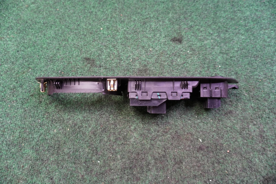 Interruptor de ventana del conductor izquierdo Chevrolet Equinox 2010-2017 25946838 OEM Foto 3 de 4