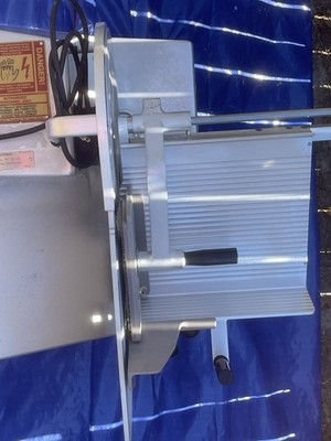 BIZERBA SE12 US MANUAL MEAT CHEESE DELI SLICER *Read