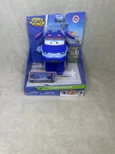 NIP Super Wings 5” Transformable Toys Leo Action Figure Transforming Airplane