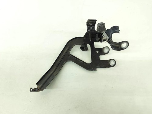 BMW 5 F10 Kotflügelhalter vorne rechts 2.00 Diesel 2011 33230300