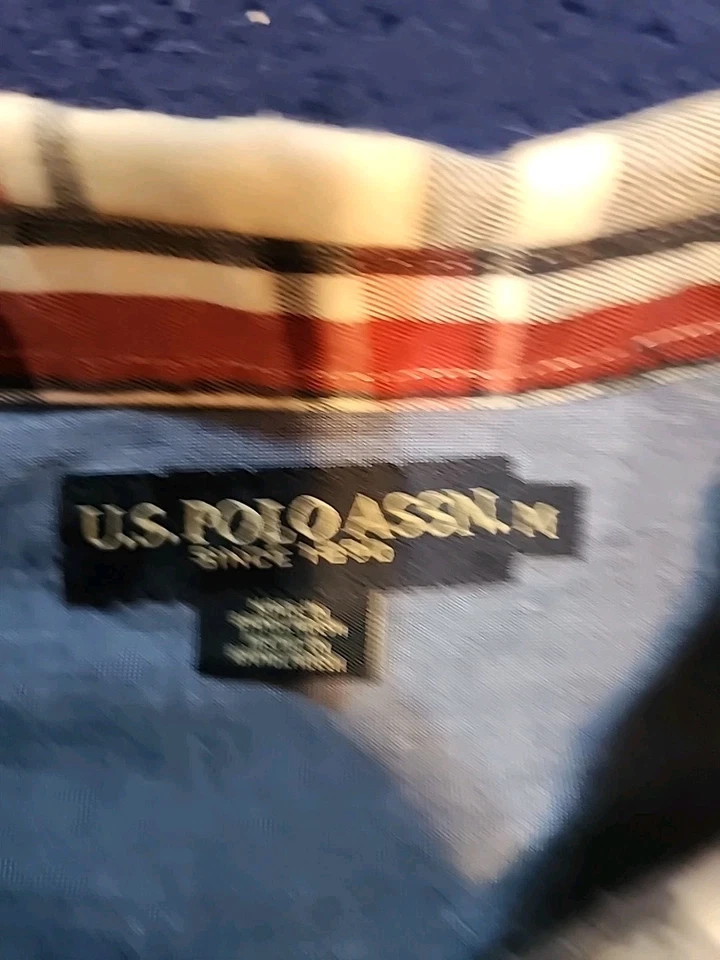 U.S. Polo Assn 男式纽扣红色白色蓝色法兰绒正装衬衫 — 第 3/4 张图片