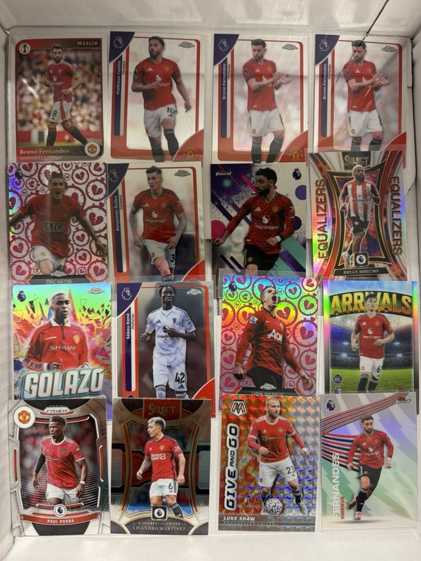 Manchester United 44 Card Lot Topps Chrome Prizm Select Bruno Mainoo Rookies