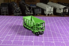 TrkRdy 20' Burlington Northern 1.8 oz Ore Car, mag couplers, screw on trucks HPR