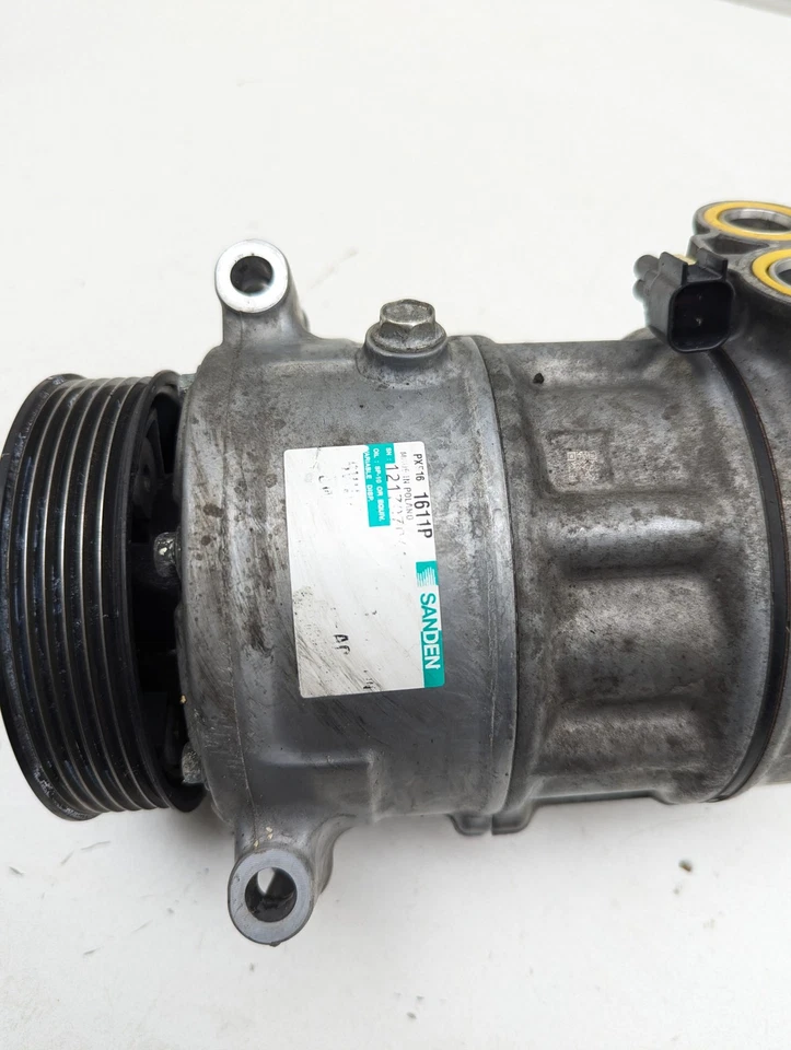 2010 2011 JAGUAR XF 5.0L A/C AIR CONDITIONING COMPRESSOR - Image 2 of 4