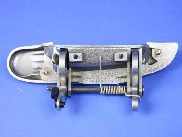 Manija exterior derecha puerta delantera Mopar original UC18AP4AB Foto 2 de 4