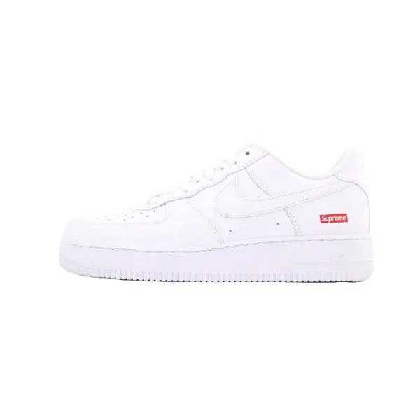 Baskets de collaboration basses « blanches » pour hommes taille 5Y 13 Supreme x Nike Air Force 1