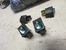 5 Pack Carling Technologies 632152-4B-3E On Off Green Illuminated Rocker Switch