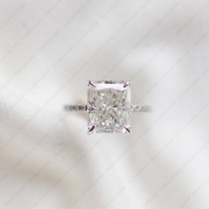 5 40 Tcw Crushed Ice Radiant Cut Moissanite Engagement Ring In 14k White Gold Ebay