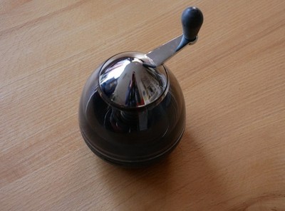 Käsereibe/Parmesanreibe - klein, handlich - Designed by Conran