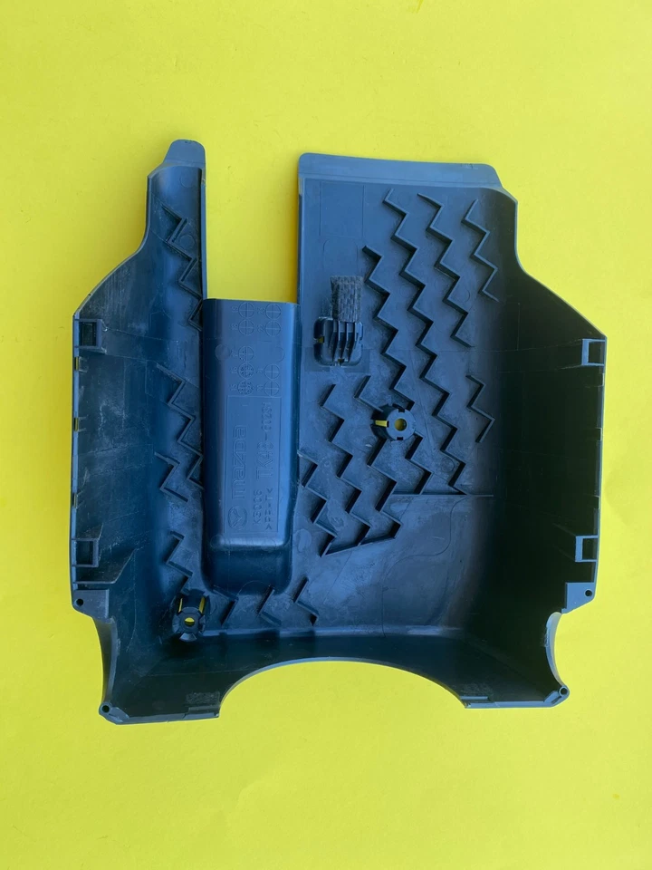 2014-2017 MAZDA 6 STEERING COLUMN BEZEL TRIM UPPER & LOWER COVER OEM TK48-60231 - Image 4 of 4