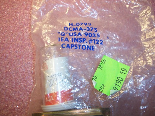 QTY (2) 37 POSITION D-SUB HIGH RELIABILITY METAL SHELL W/ CONTACTS DCMA-37S ITT - Picture 6 of 7