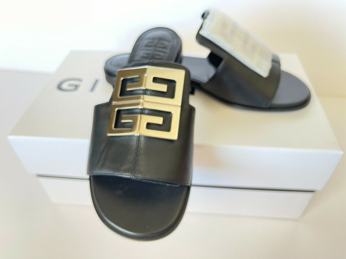 New Givenchy 4G Metal Logo Flat Leather Slide Sandals Eur 36 New Givenchy 4G Metal Logo Flat Leather Slide Sandals Eur 36