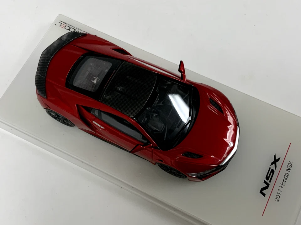 Modelos a escala real 1/43 TSM Acura / Honda NSX Valenc en rojo.  TSM430261 CF108 Foto 2 de 4