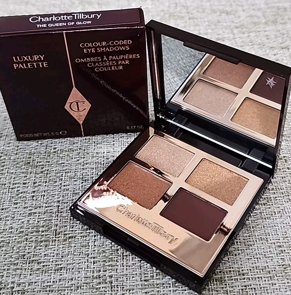 Charlotte Tilbury Luxury Eyeshadow Palette - The QUEEN OF GLOW