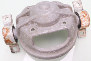 1x VW TOUAREG I 7L / LAGERBOCK AUFNAHME STOßDÄMPFER / hinten 7L0512345C (TY190)