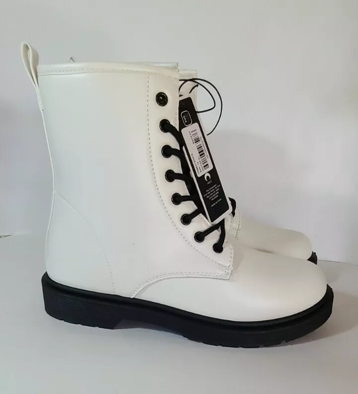 Charles albert shoes forever best sale 21