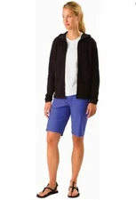 NWT Arc'teryx Arcteryx Women's 10.5" Creston Shorts  Style: 23014  Color: Iolite