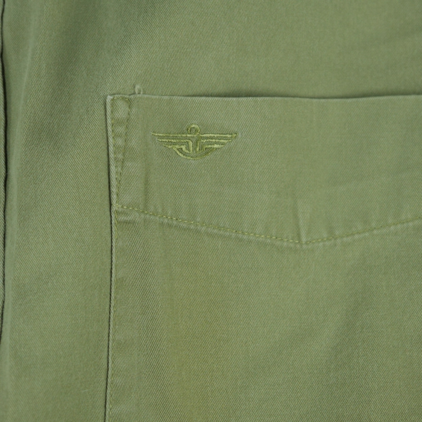 EUC Dockers Solid Green Button-Down Short Sleeve … - image 5