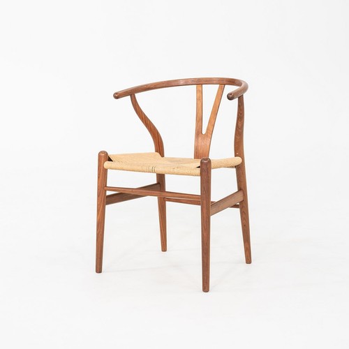 C. 2020 Set of Five Hans Wegner Carl Hansen CH24 Wishbone Dining Chairs Walnut - Picture 5 of 12
