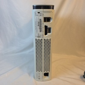 Microsoft Xbox 360 White Console Bundle  120GB HDD **Please Read**