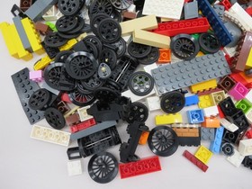 LEGO Monster Fighters: The Ghost Train (9467) parts and different BRIKS BULK lot