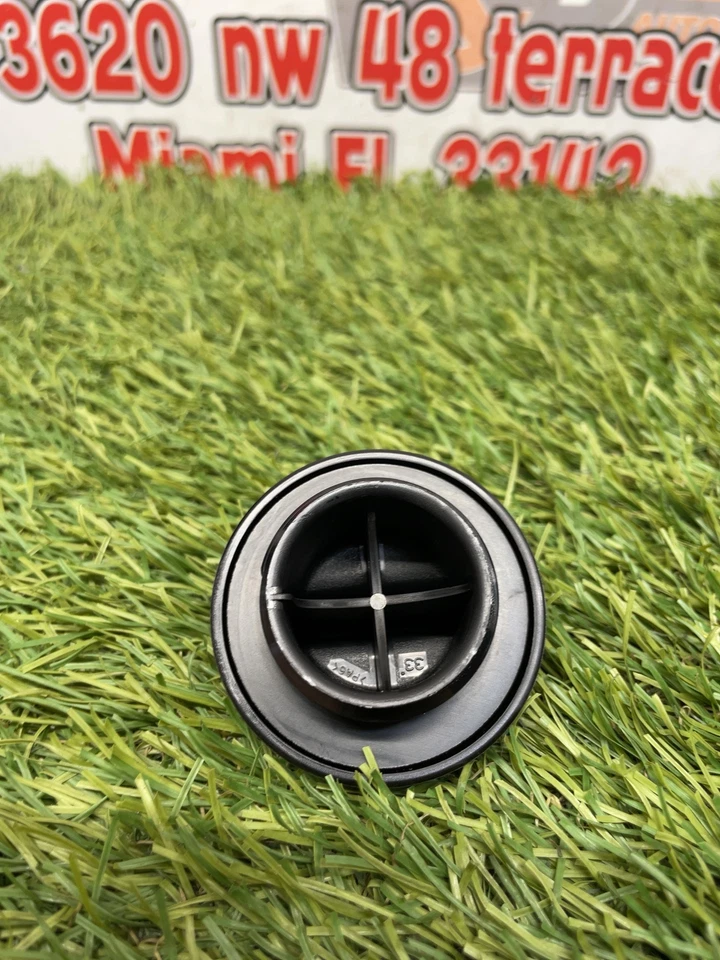 ✅ Tapa de filtro de aceite Toyota 4runner 2024 PN:12180-31020 OEM Foto 2 de 4