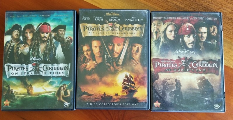 3 DVDs - Pirates of The Caribbean Movies - JOHNNY DEPP