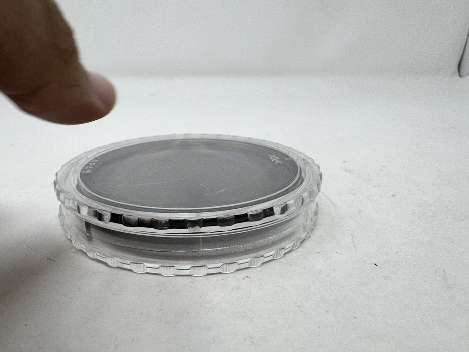 Sony Cyber-shot VF-74CP Circular PL Lens 74mm Filter - Image 3 of 4