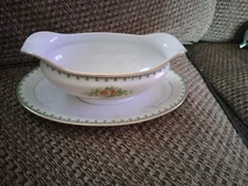 Noritake China “M” Pattern 583 Claudia Gravy Boat With Attached Underplate 