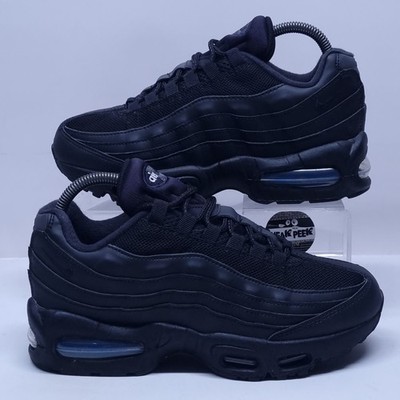 Nike Air Max 95 - UK Größe 5,5 - Turnschuhe Triple Black Junior Schuhe OG Big Bubble