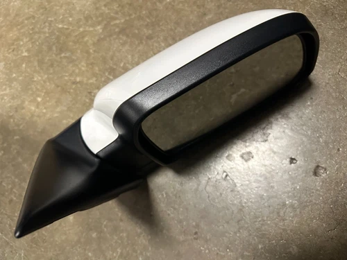 NEW OEM HYUNDAI TUCSON 2005-2009 PASSNGER SIDE POWER MIRROR  / UNPAINTED/ HEATED