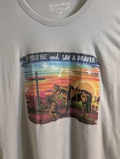 Rowdy Crowd Clothing Limited Western Women’s Pullover Tee Size L Cowboy Prayer.