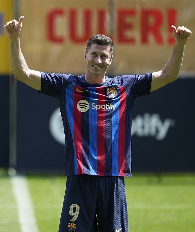[正規品] FCバルセロナ ユニフォーム #9 LEWANDOWSKI 042b218df627d34303d28f4bfe5aa4