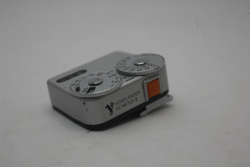 Voigtlander VC Meter II - Cromo - Medidor de luz de zapata fría - Probado y funcionando Foto 3 de 4