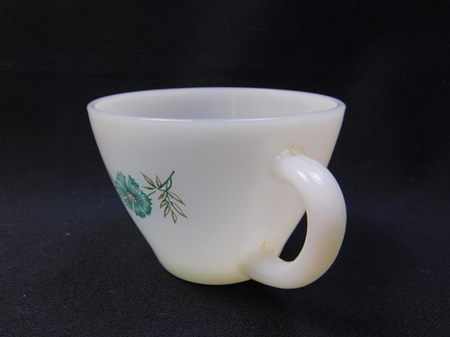 Vtg 1950s Fire King Bonnie Blue Flower Cup and Saucer Set of 4 - Picture 6 of 12