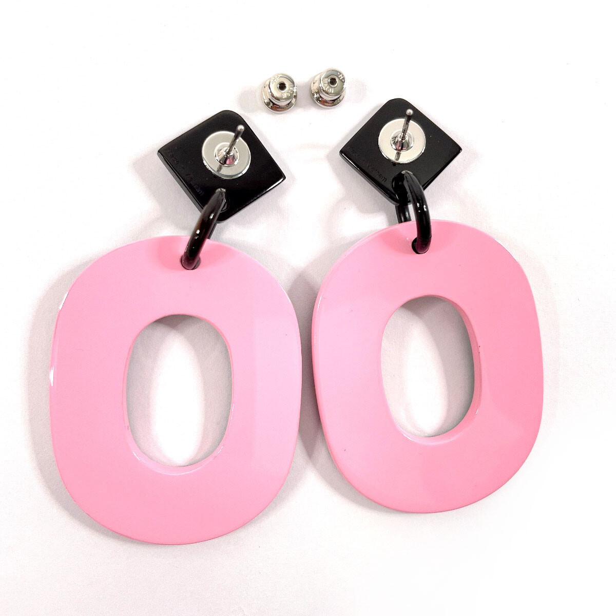 【HERMES】Isthme Pop earrings HERMES earring Isthme Pop Line Buffalo horn/lacquer pink