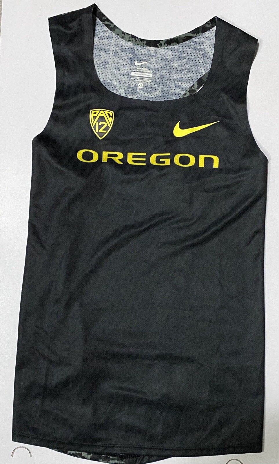 Nike Oregon Ducks PE TEAM ISSUED Women’s XS PAC-12 TRACK Tank Top Running Shirt