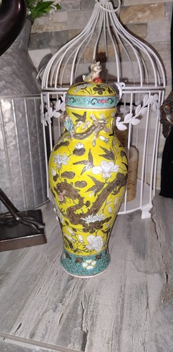19th Chinese yellow ground enamel famille rose gilt Dragon Small vase Urn Style - Picture 2 of 24