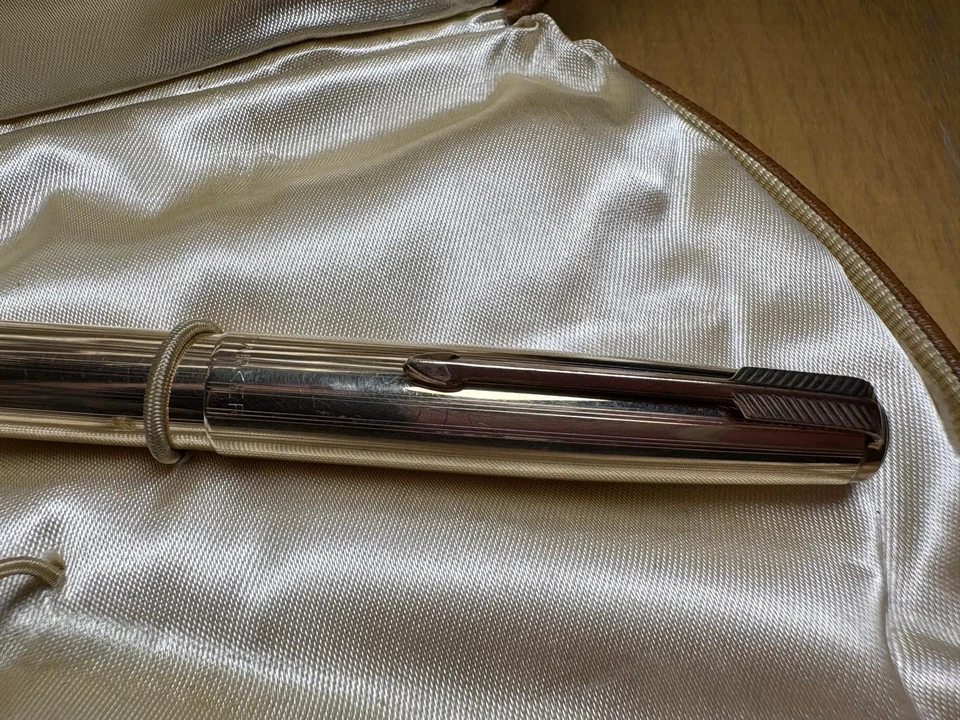 Pluma Estilográfica Parker 51 Sello Aeromático 1/10 14K ORO RELLENO - 1950 Foto 2 de 4