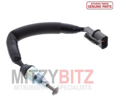 Rear Diff Lock Position Switch  for Mitsubishi PAJERO SHOGUN V23W MK2 3.0 V6