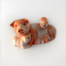VTG Handcrafted - Hand Painted Ceramic Mama Pig w/Piglets