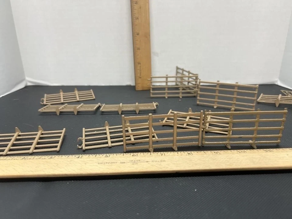 Lote de vallas de plástico 1:32 vintage de granjas BRITAINS LTD Foto 3 de 4