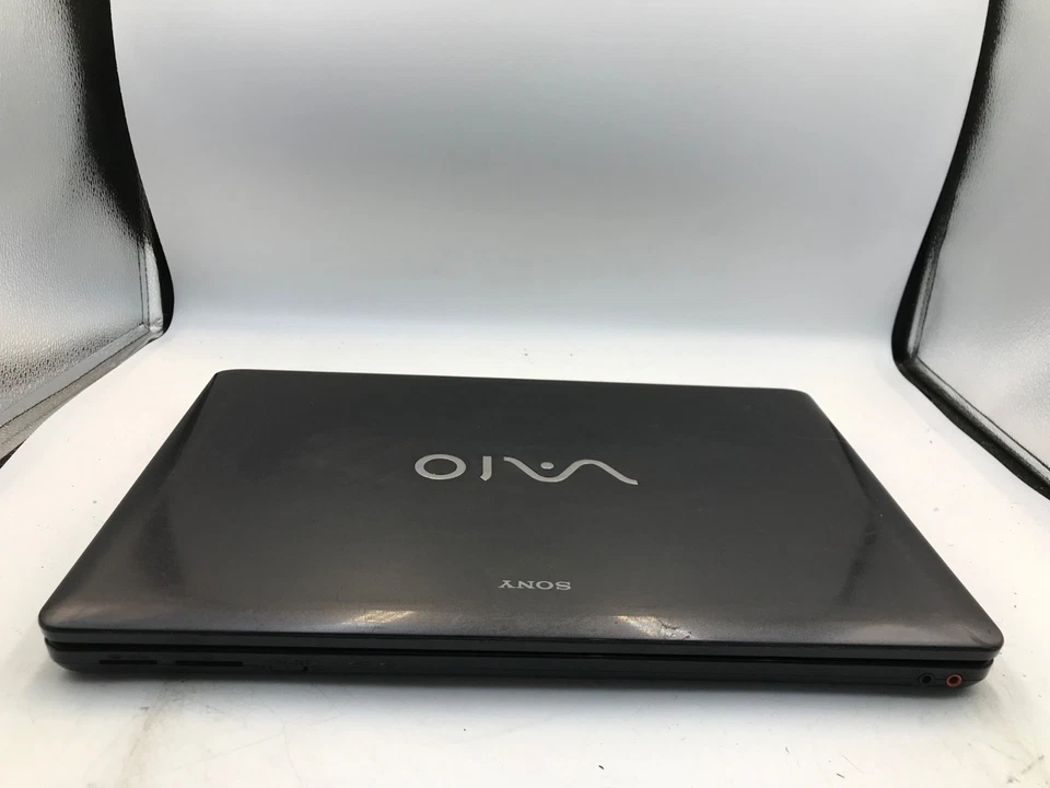 Sony VAIO PCG-71318L Intel Core i3 2nd Gen 15.6" Laptop 4 GB RAM-BOOTS BIOS-MZ - Image 2 of 4