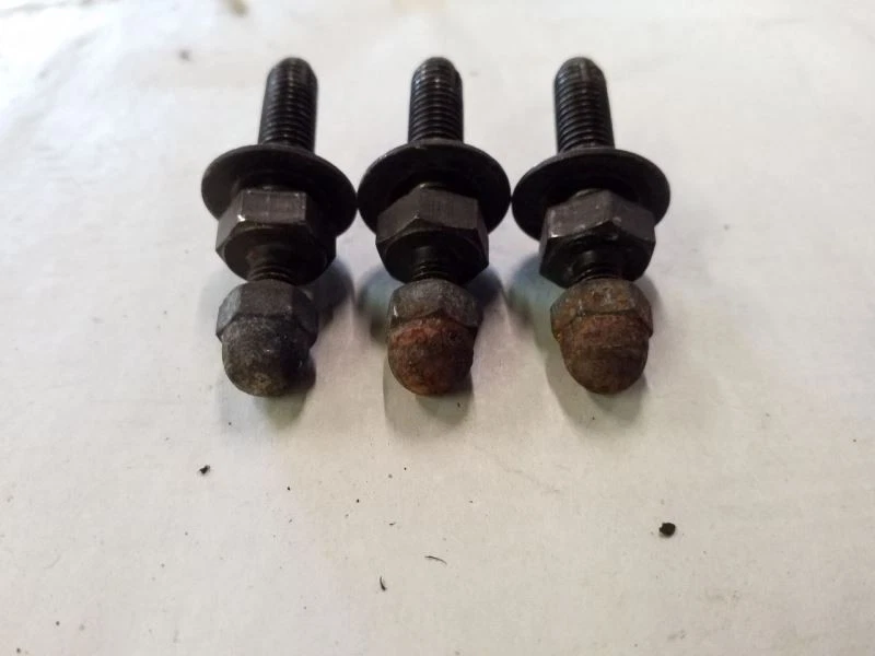 Pernos de bote de vapor de combustible | Se adapta a Audi A6 A4 1995-2005 / Vokswagen Passat Foto 3 de 4